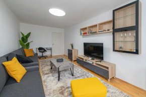 Family 1 BD Old Town Apartment by Hostlovers